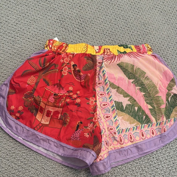 Farm Rio Colorful Patterned dolphin  Shorts - Picture 4 of 8